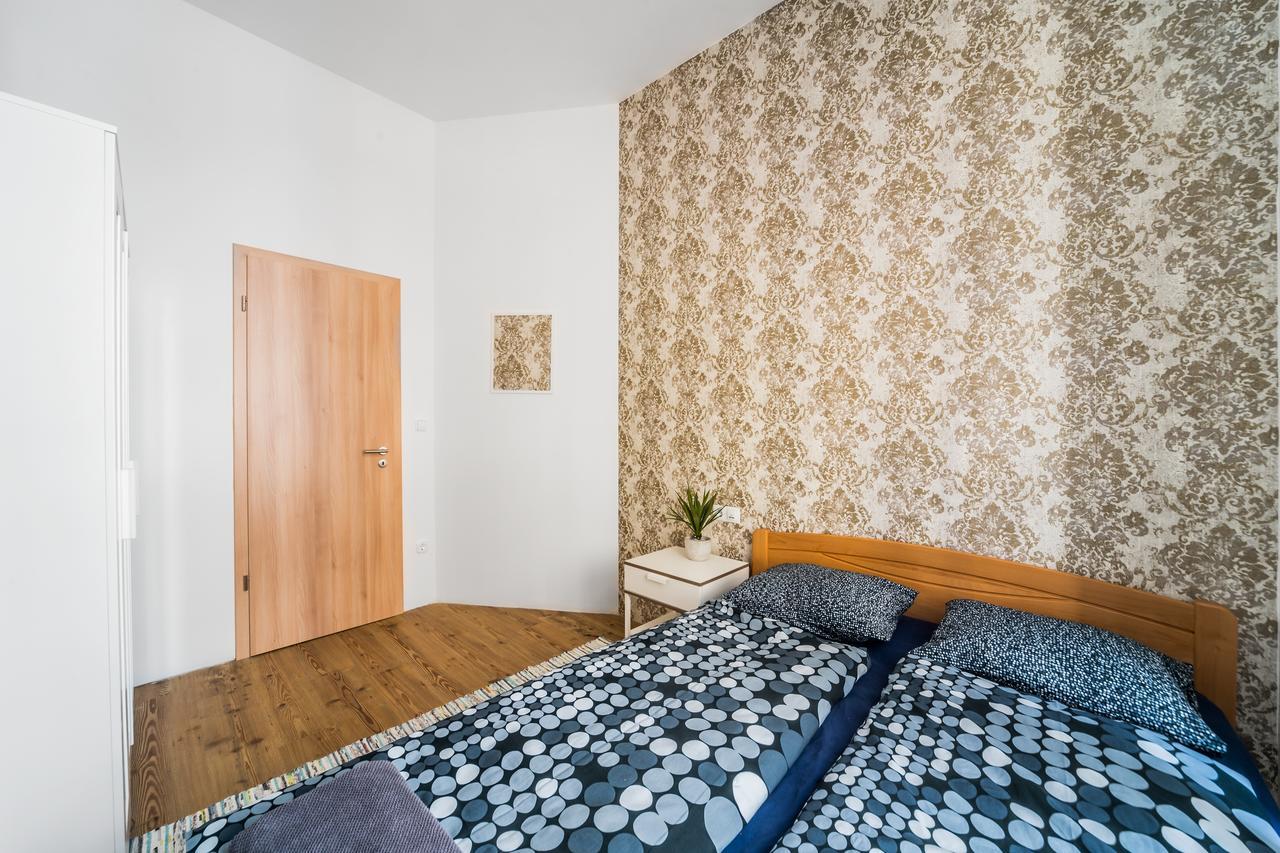 Apartment Nyar 3 Bedroom Centre Entire