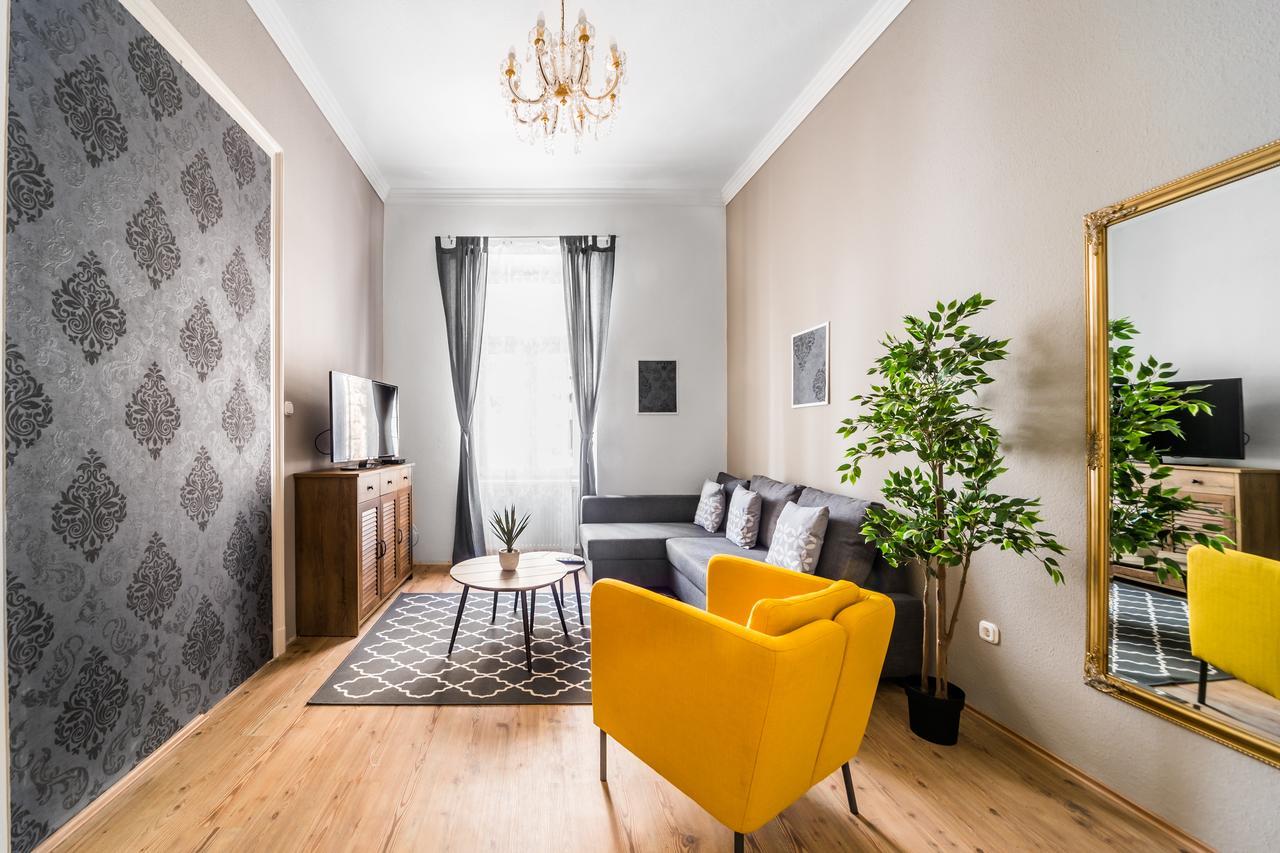 Nyár 3 Bedroom Centre Entire