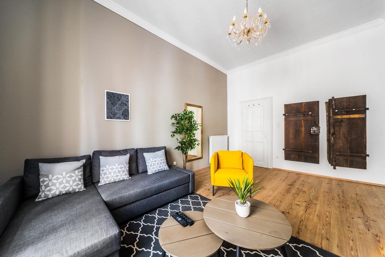 Nyar 3 Bedroom Centre Entire * Budapeste